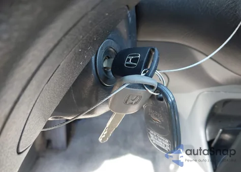 2004 Honda Civic Lx from USA, damaged, VIN 2HGES16514H512586